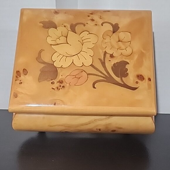 REUGE Vintage Swiss Wood lacquered musical box Pachelbel Canon classical music - Picture 1 of 8